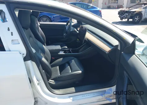 2020 Tesla Model 3 Standard Range Plus Rear-Wheel Drive/Standard Range Rear-Wheel Drive from USA, damaged, VIN 5YJ3E1EA2LF805722